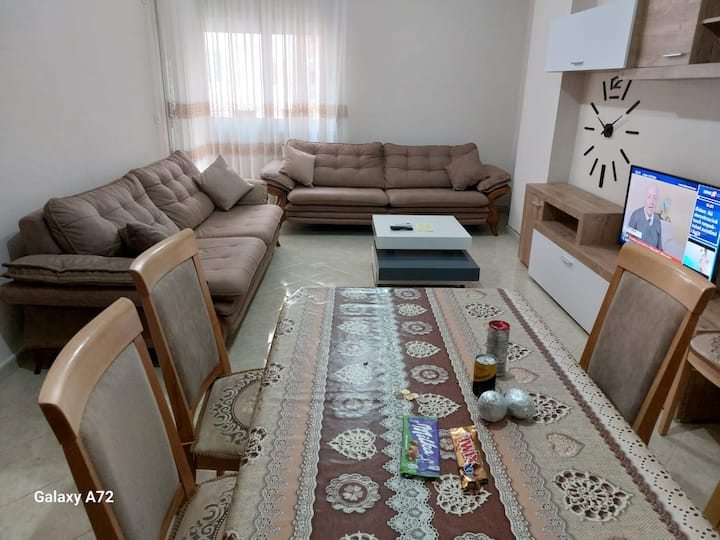 Peaceful Apt, 5min To Lungomare - Valona