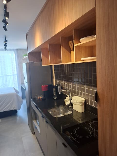 Top performing Airbnb: New, complete, safe and well-located studio. in Tatuapé