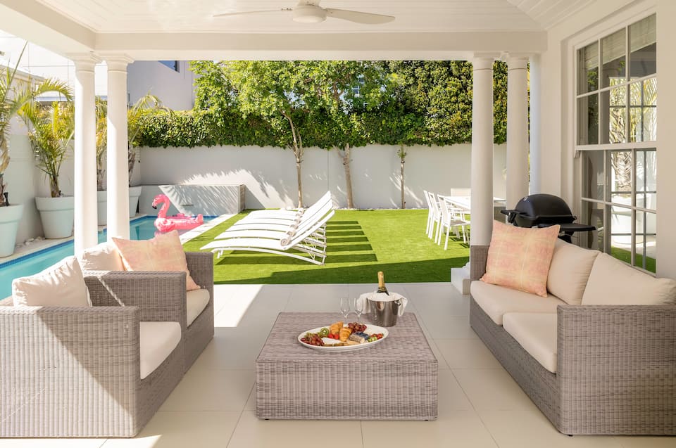 Cloud House, a short walk from Camps Bay beach, Camps Bay, Cape Town, South Africa, photo 9 of 10