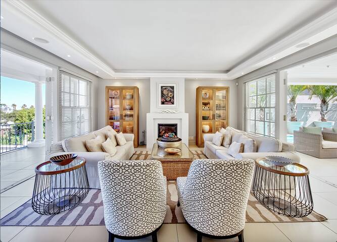 Cloud House – Sea. Sky. Escape. gallery image 3