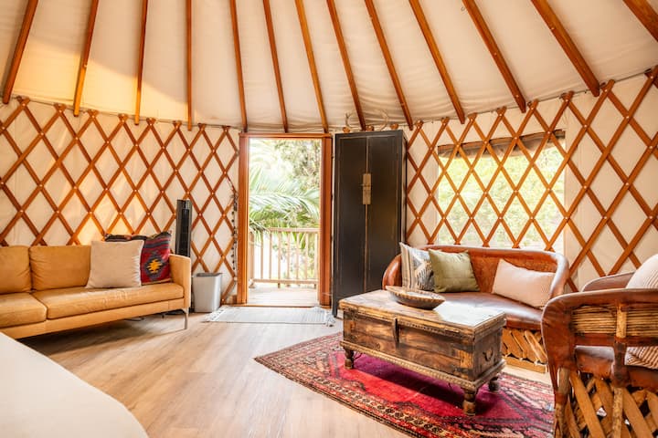 Silver Lake Garden Eco Yurt - Los Ángeles, CA