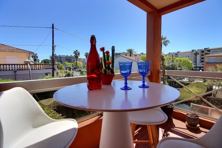 Appartement Avec Piscine, Proche Plage Et Commerce - Juan-les-Pins
