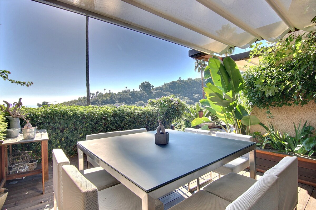 Thumbnail for Charming Penthouse View Apartments