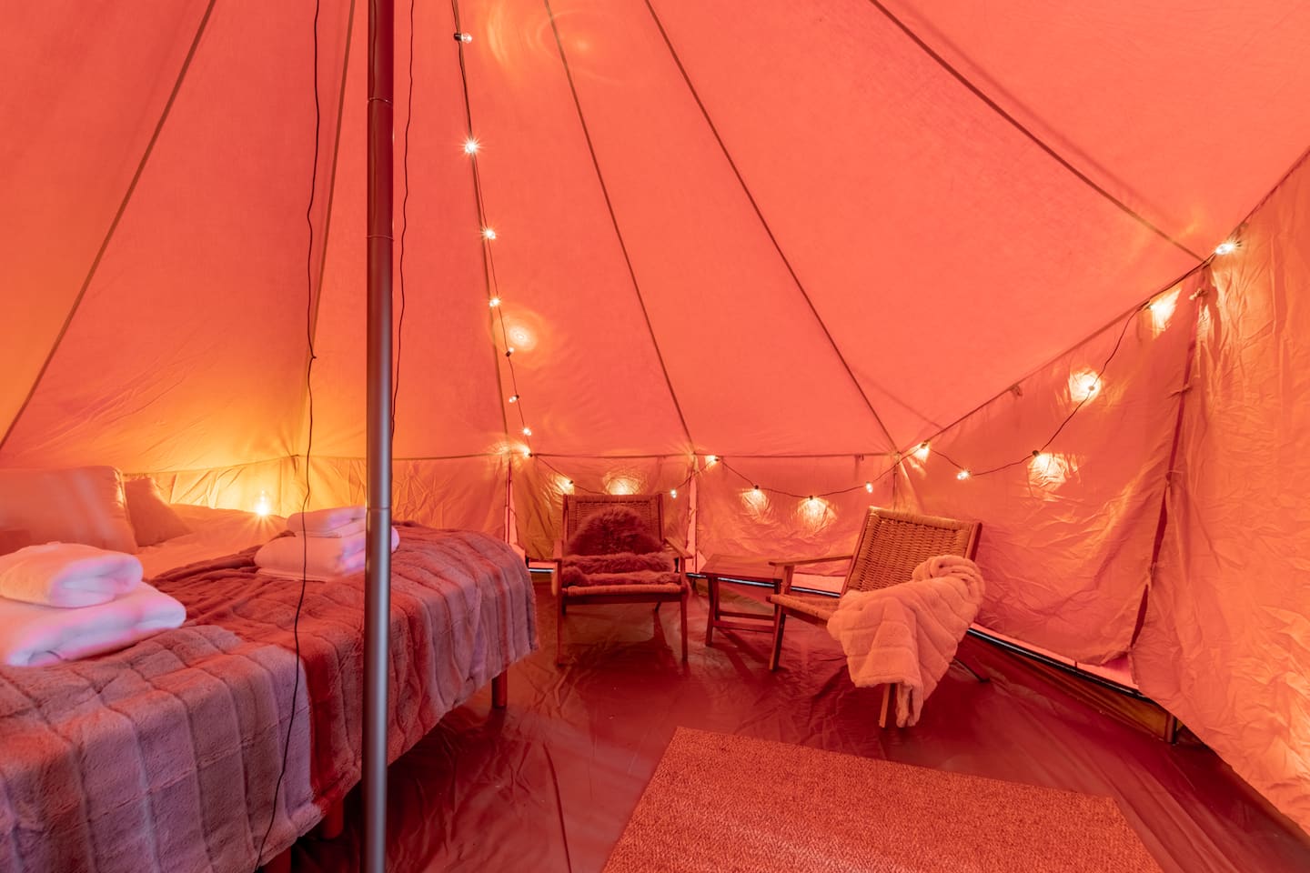 Yleellinen Glamping-teltta 2