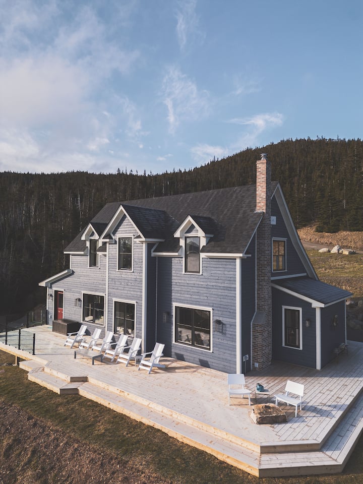 Elegant 3-bedroom home overlooking Trinity