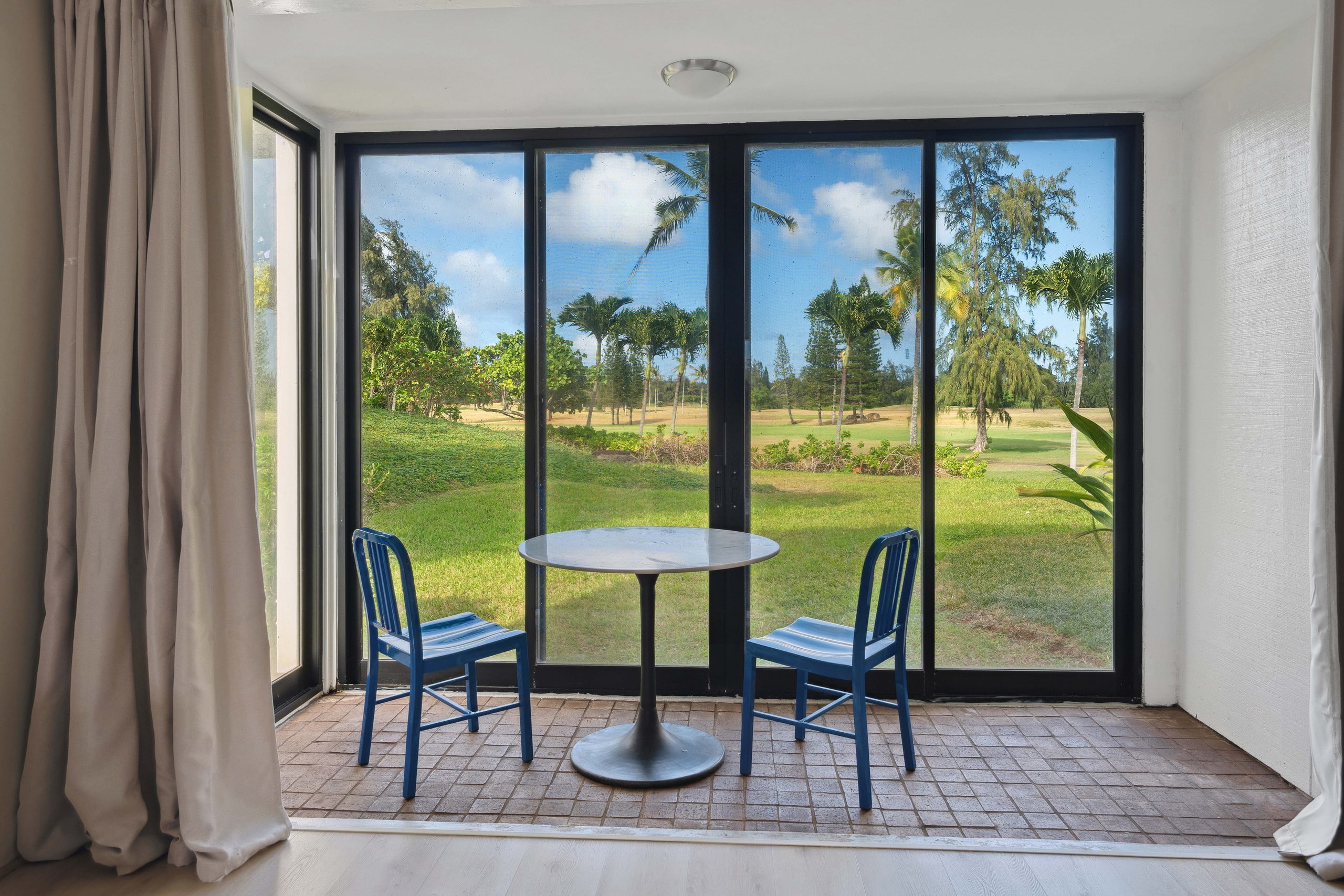 Condo in Kahuku · ★4.67 · Studio · 2 beds · 1 private bath - Image 12