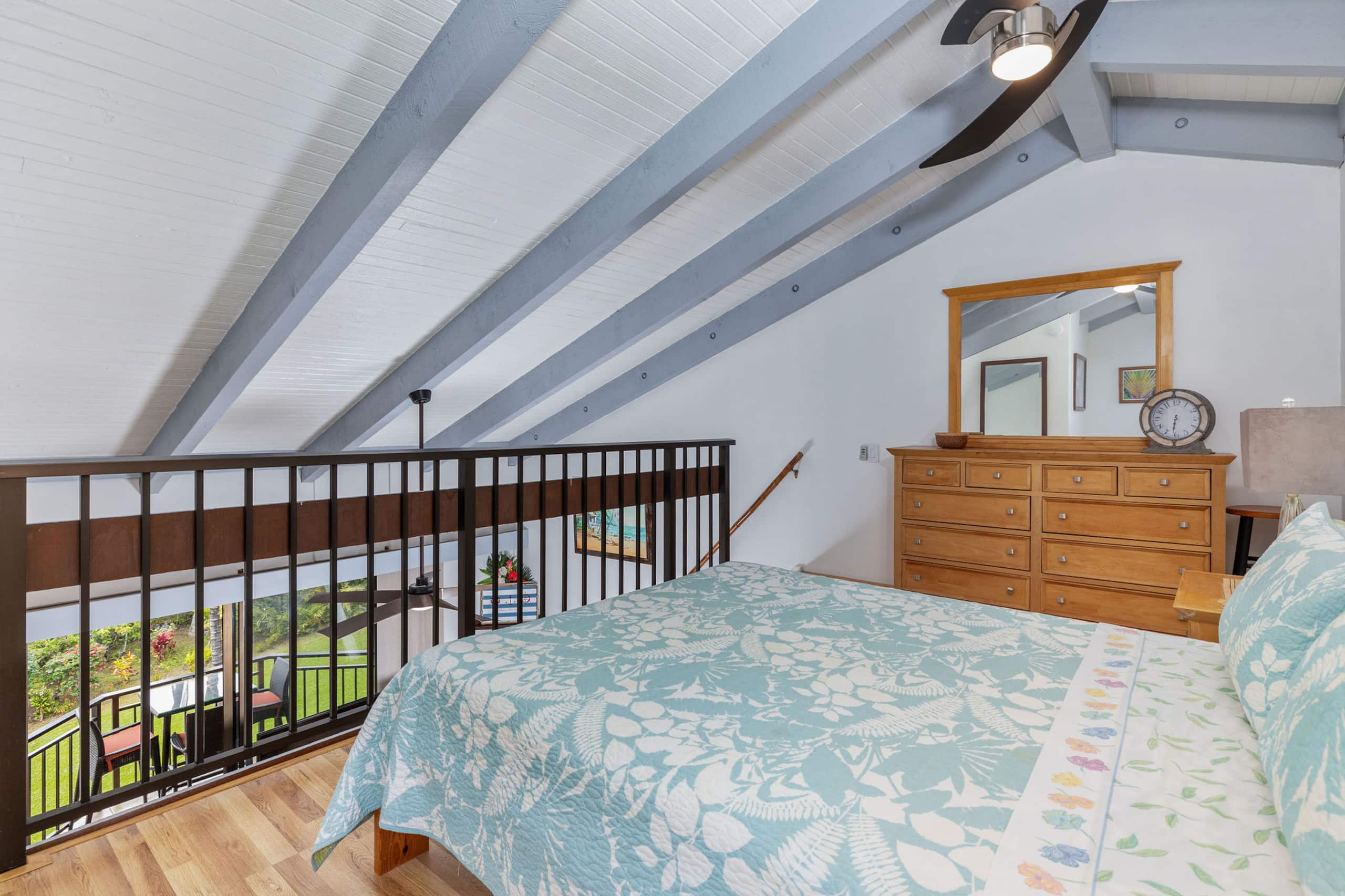 Ocean view with Loft - Image 15