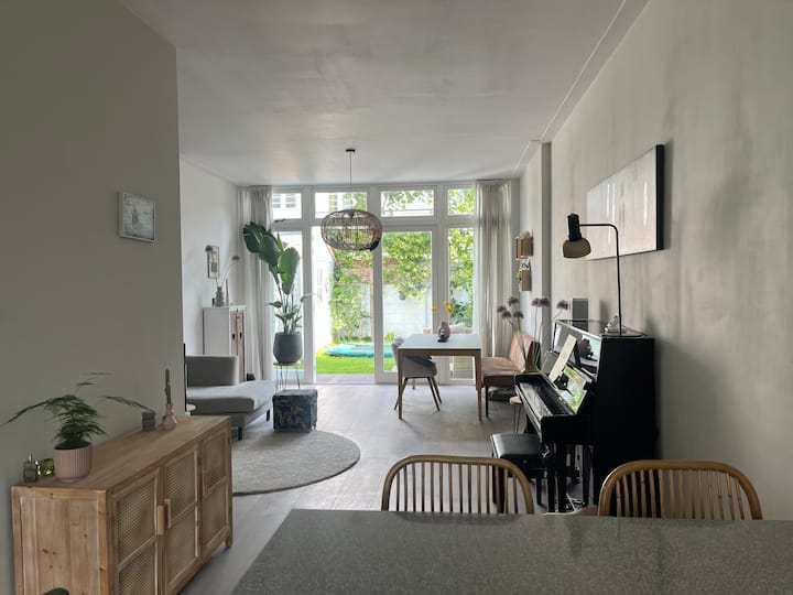 Woning In Bloemendaal - Haarlem