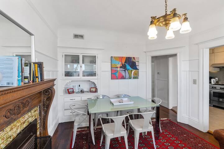 Modern 4Bd Edwardian Renovated Condo Flat gallery image 3