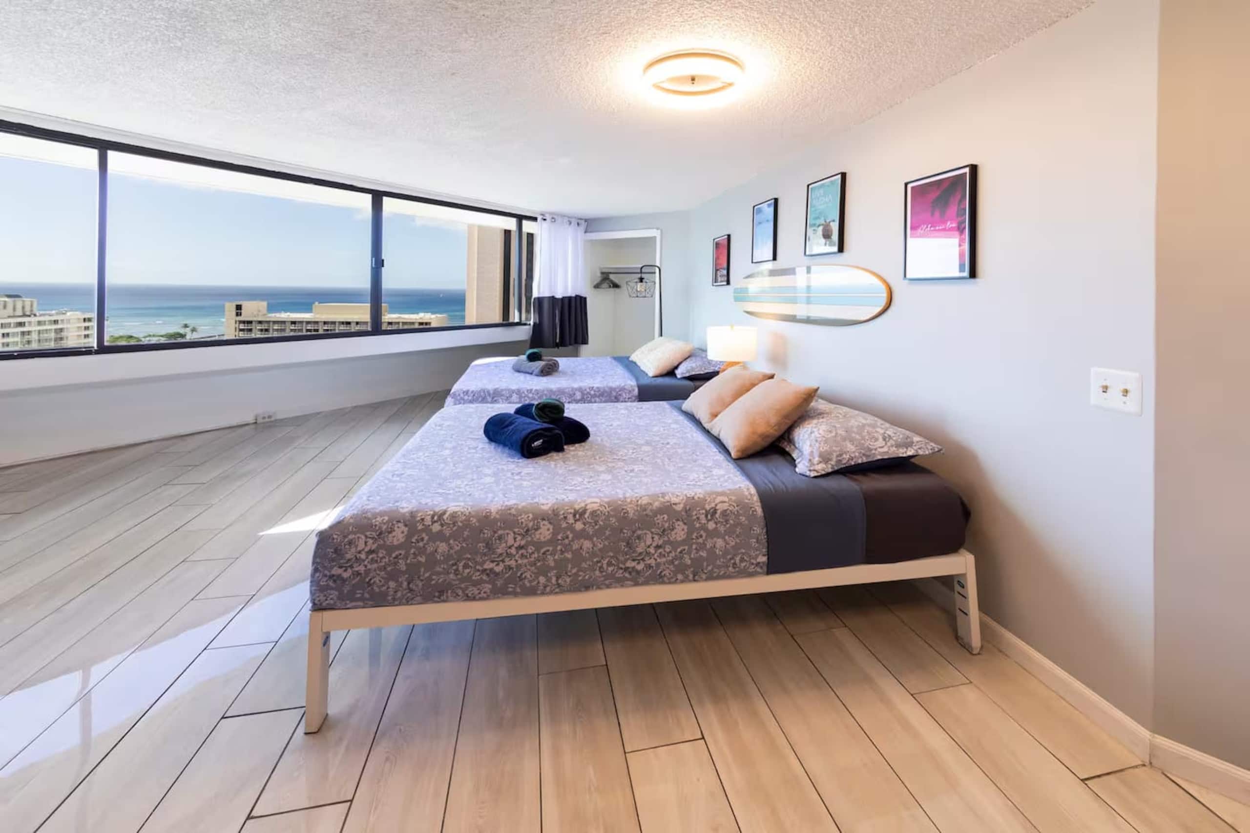 Condo in Honolulu · ★5.0 · 1 bedroom · 2 beds · 1 private bath - Image 13