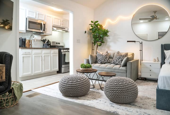Entire Guest House Located In East Atlanta Village - Atlanta, GA
