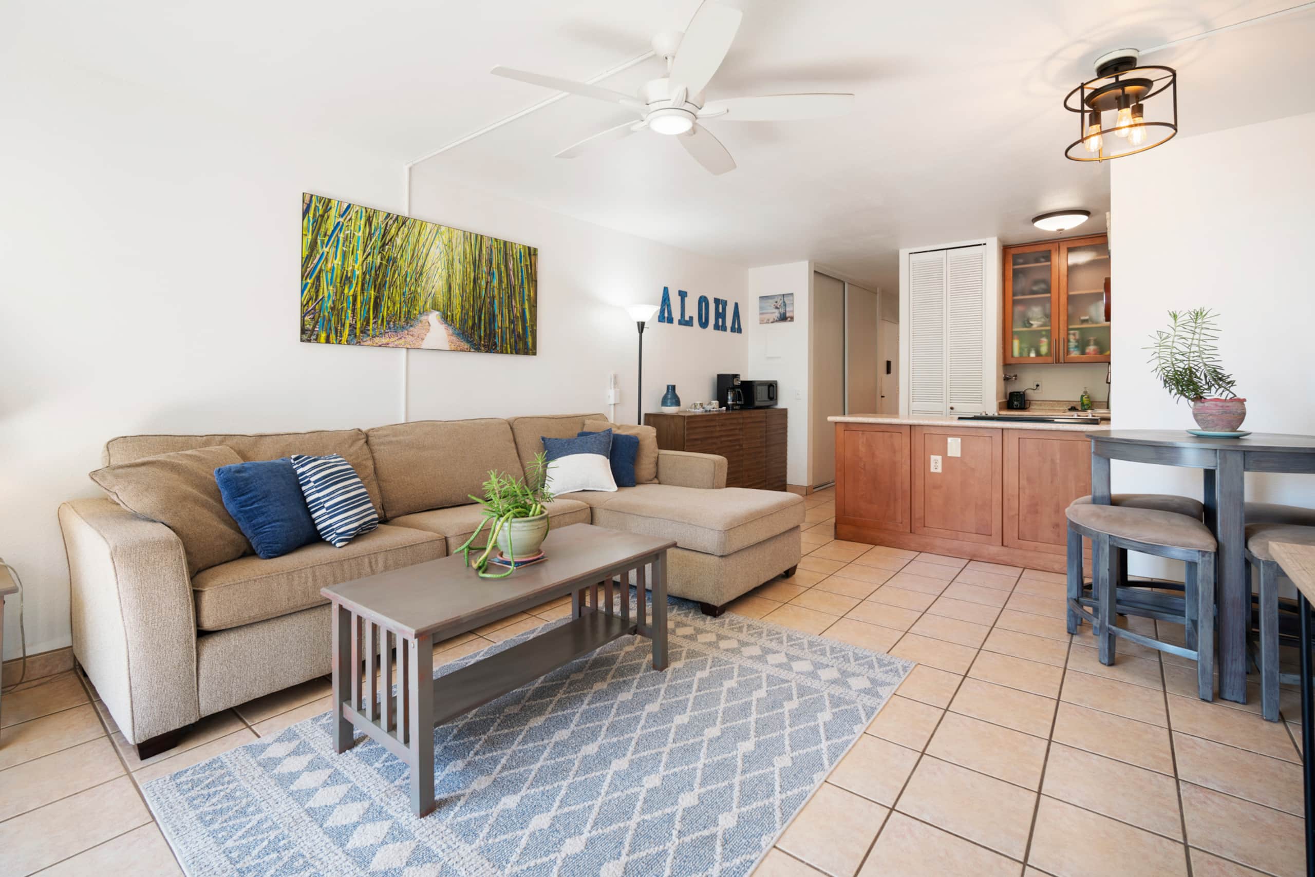 Cute Ocean View Condo in Kihei at Maui Vista - Image 2