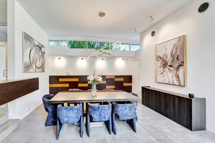 The Beverly Luxe Retreat gallery image 5