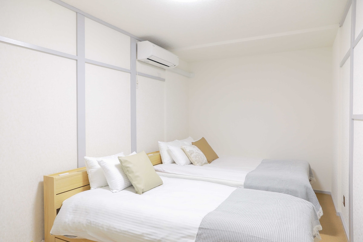 غرفة النوم 2