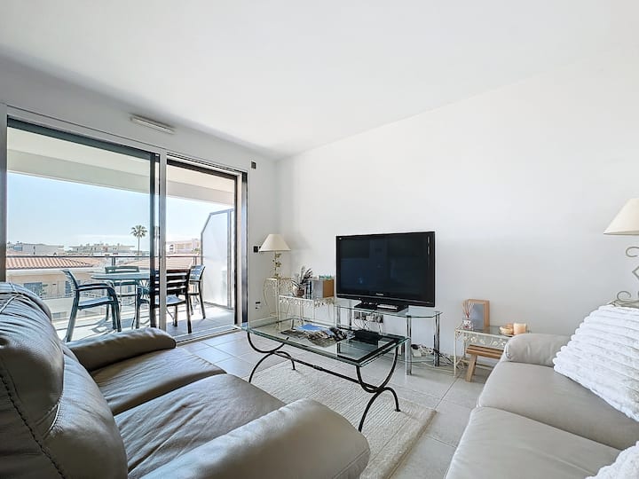 Appartement 3 Pièces à Cannes Avec Piscine - Cannes