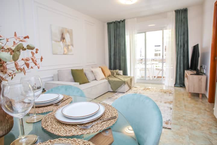 Pintor. New Modern Apartment - Lloret de Mar