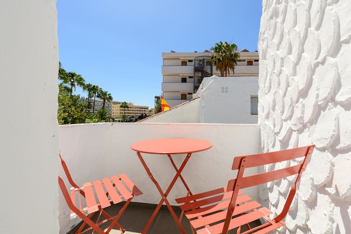 Cozy Romantic Studio Near The Beach - Playa del Inglés