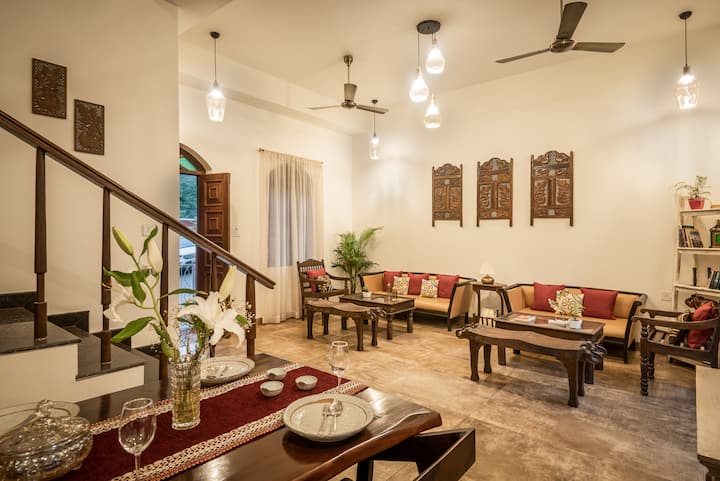 Living room image 1