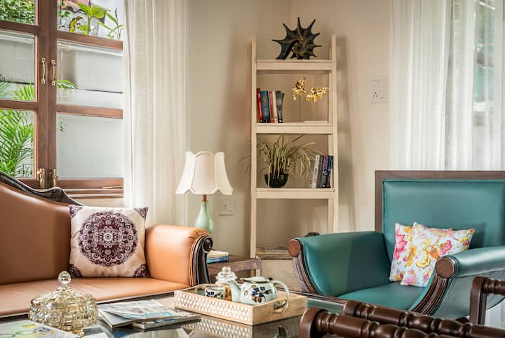 Living room image 2