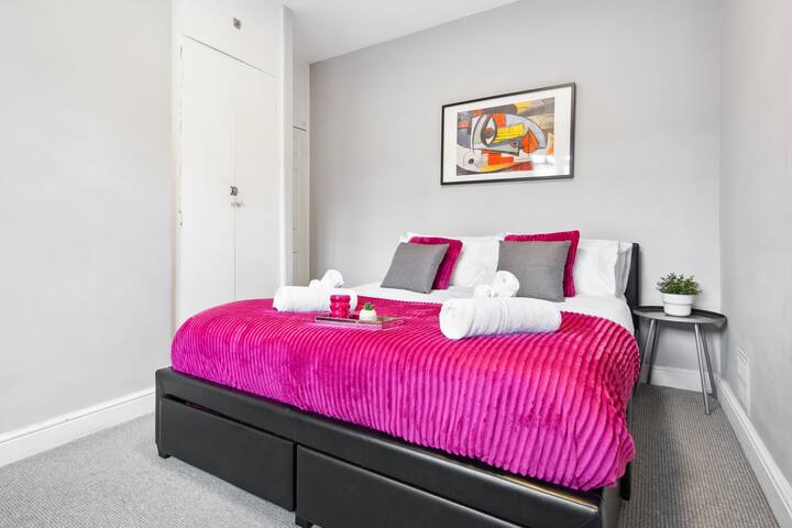 White City Retreat gallery image 2