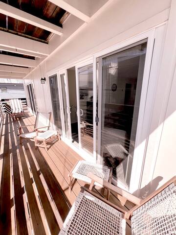 Hermosa Beach Sanctuary gallery image 5