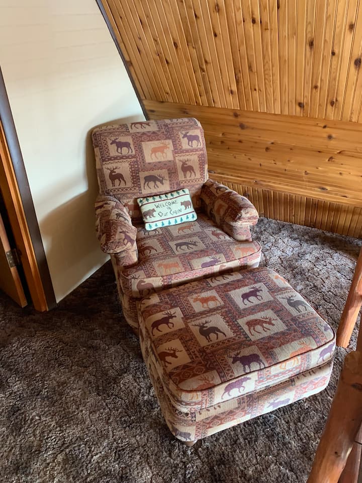 Castaway Cabin - Butte, MT