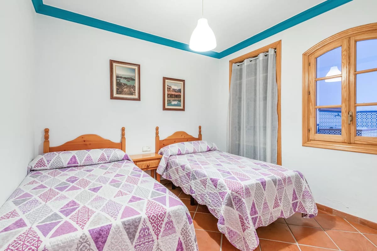 Habitaciones y baño