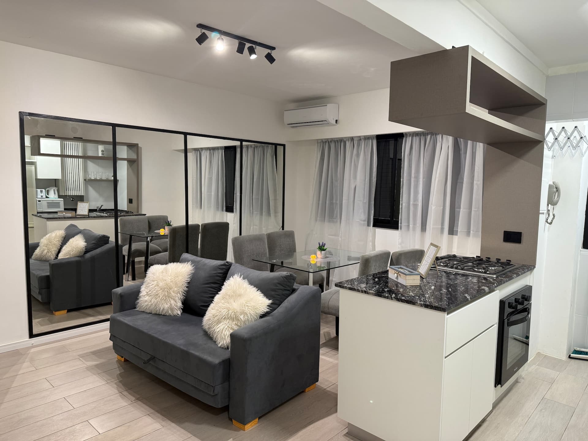 Modern one-bedroom apartment in Retiro