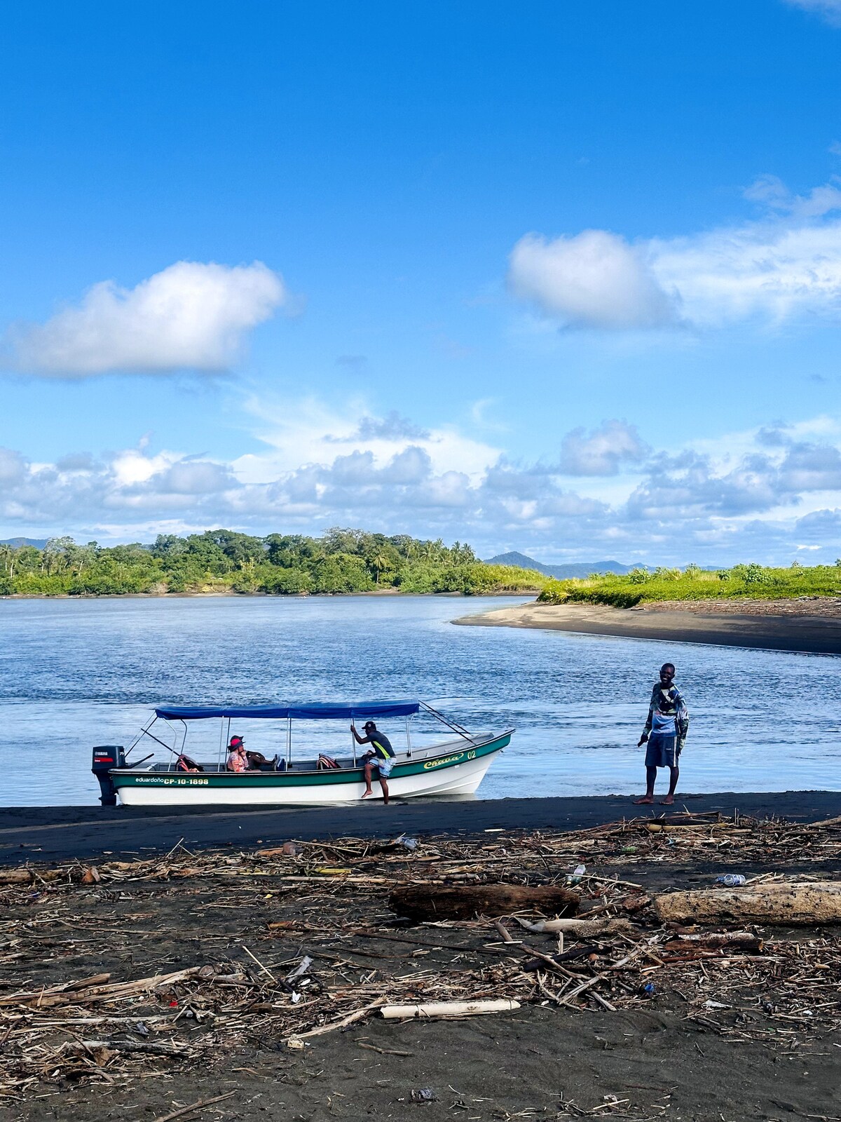 Private Room El Valle: Best Beaches Bahía Solano - Hotels for Rent in El  Valle, Chocó, Colombia - Airbnb