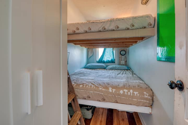 Kids love the nautical bunkroom.  It's two queens with a ladder to the top one. The window has nice views of the sound.