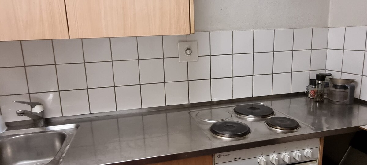 Top Airbnb: Studio in Oerlikon station in Oerlikon