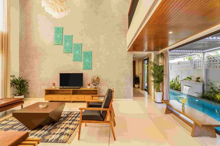 Living room image 2