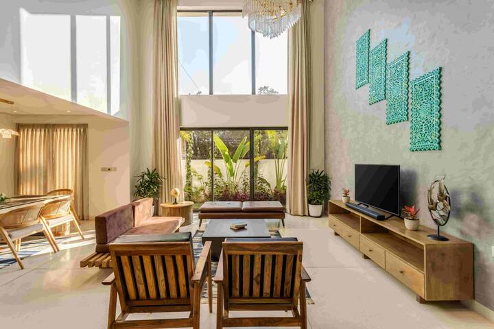 Living room image 4
