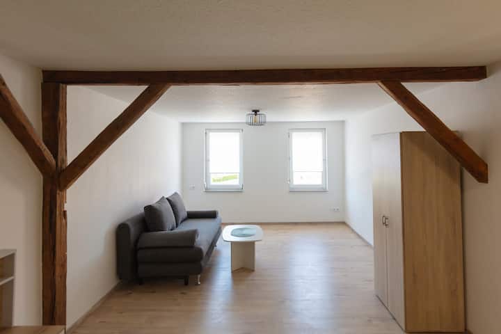 Neue 1 Zimmer Ferienwohnung - Neuffen