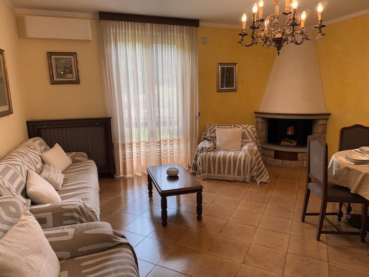 Villa Grazia Residenza A 5 Minuti Dal Lago D’iseo - Sarnico