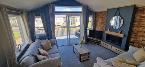 Successful Airbnb property: Amble Lodge in Northumberland