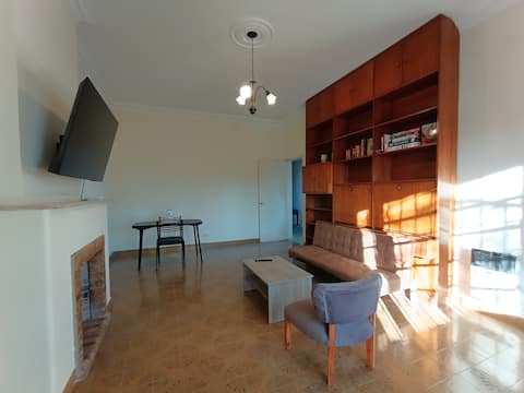 Successful Airbnb property: Nice & wide apartment! privileged location in Capital