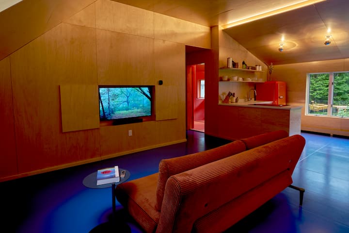 Modern Nature Escape W/barrel Sauna & Yurt - Hudson Valley, NY