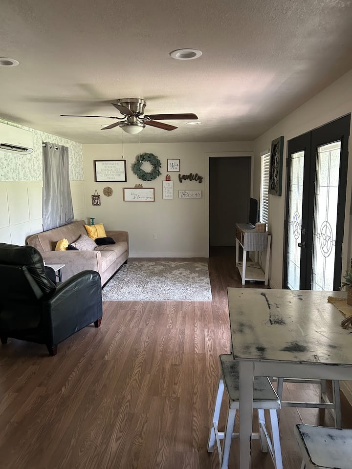Country Lane - Grand Texas, New Caney