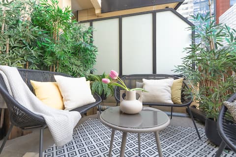 Easo City Center Suite