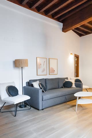 Creaciona In S.L.U managed Airbnb listing 2