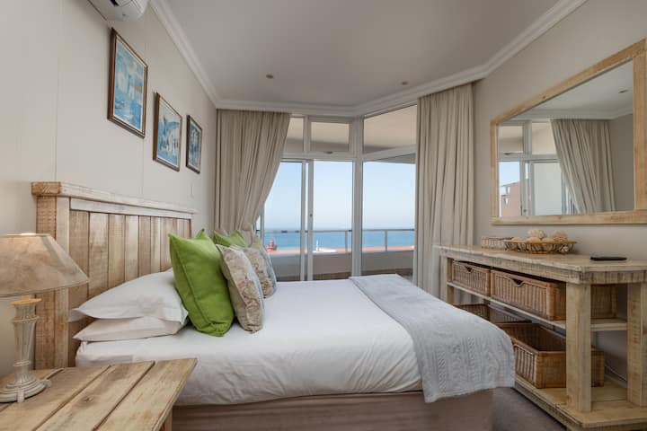 Oyster Rock 3rd Floor, 3 Bed. - Umhlanga