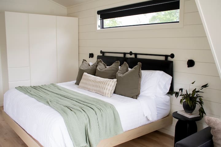 A-Frame Studio w/ Ramp Entry at Red Run - Site 136 - Tiny houses