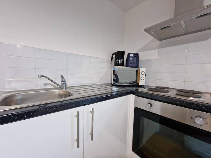 Comfydouble Room In Shared House At Stanley St - Liverpool