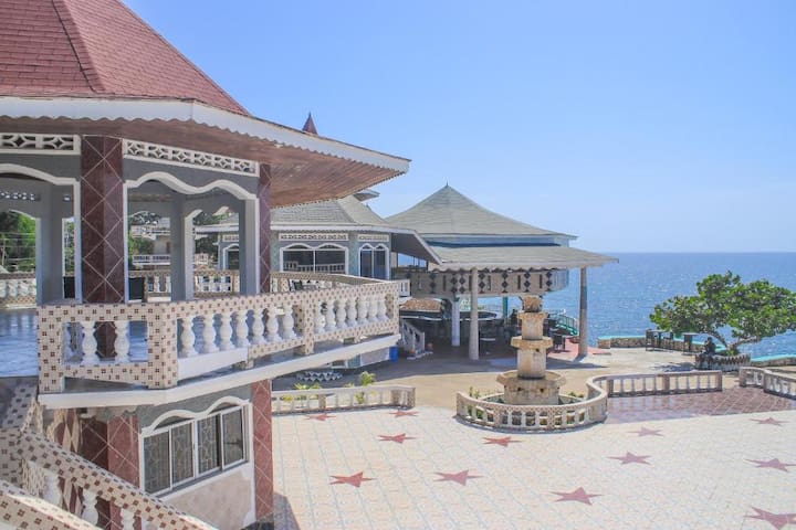 Kaisers Sunset Hotel managed Airbnb listing 1