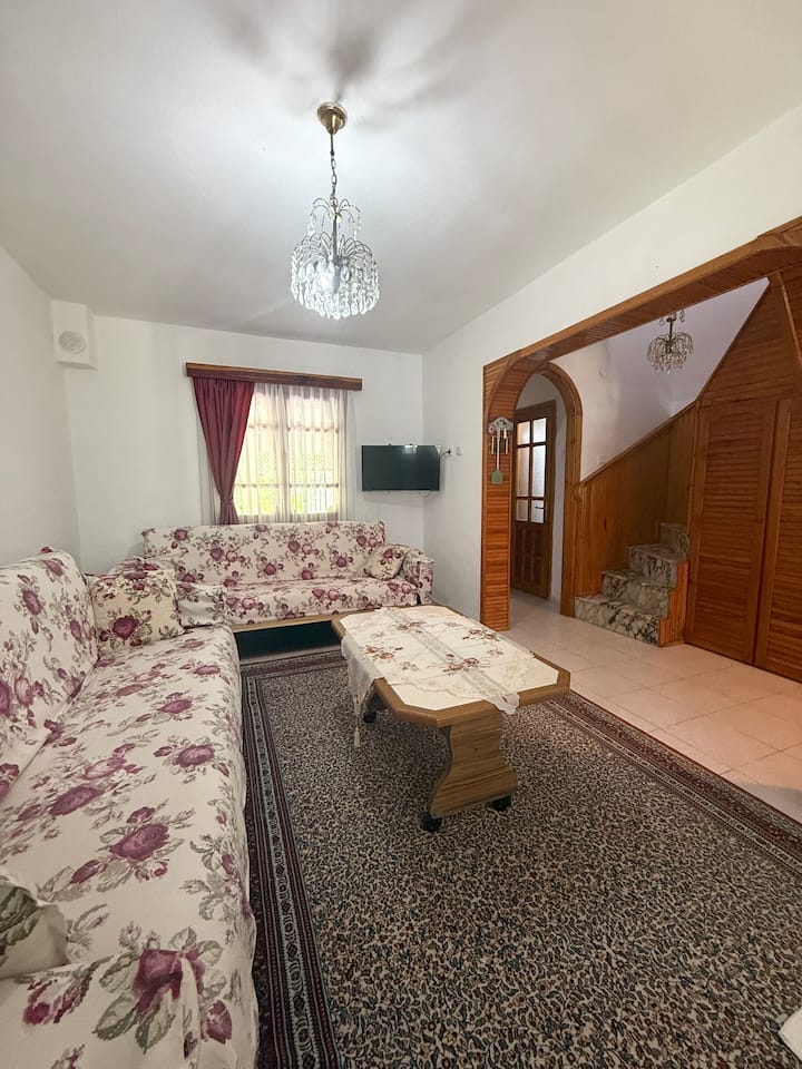 Retro Veranda Villa  400 M To Beach & Garden Oasis - Dikili