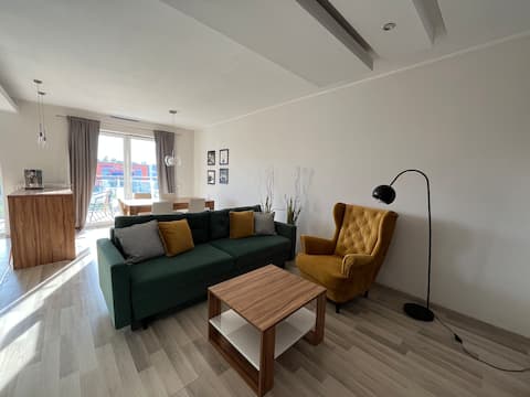 Top performing Airbnb: Spacious 4 Oceany Apartment near the beach in Przymorze Wielkie
