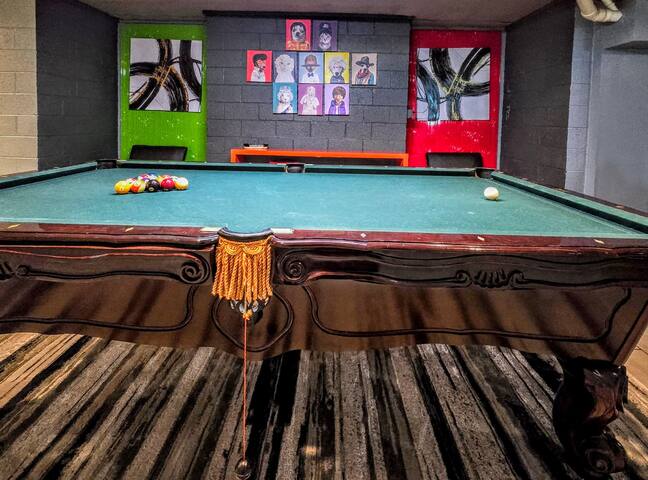 Vegas Speakeasy • HotTub • Pool • Games • Stadium gallery image 4