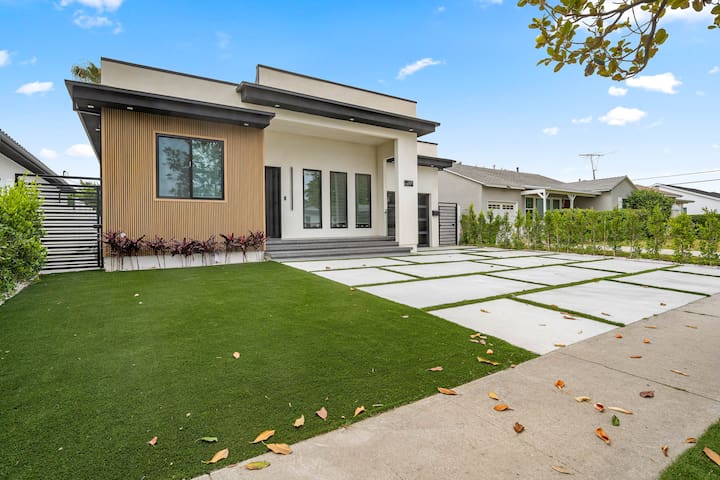 ৎ୭ The Valley Nest ৎ୭ w/Backyard, Gameroom & More