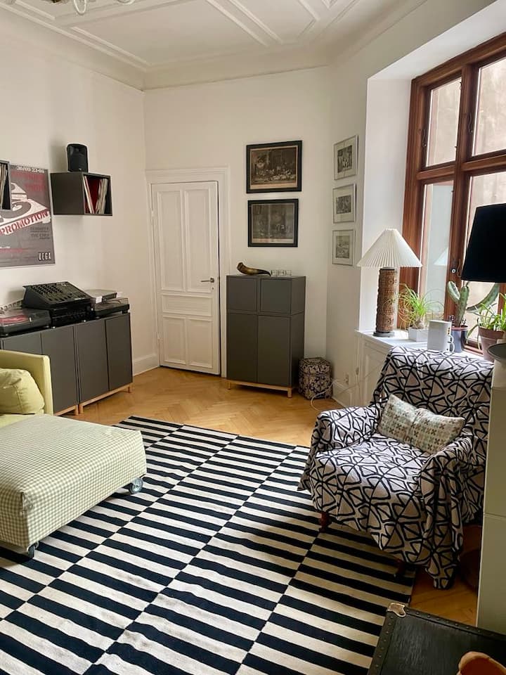 Charming Flat On Central Street In Copenhagen. - Copenhague